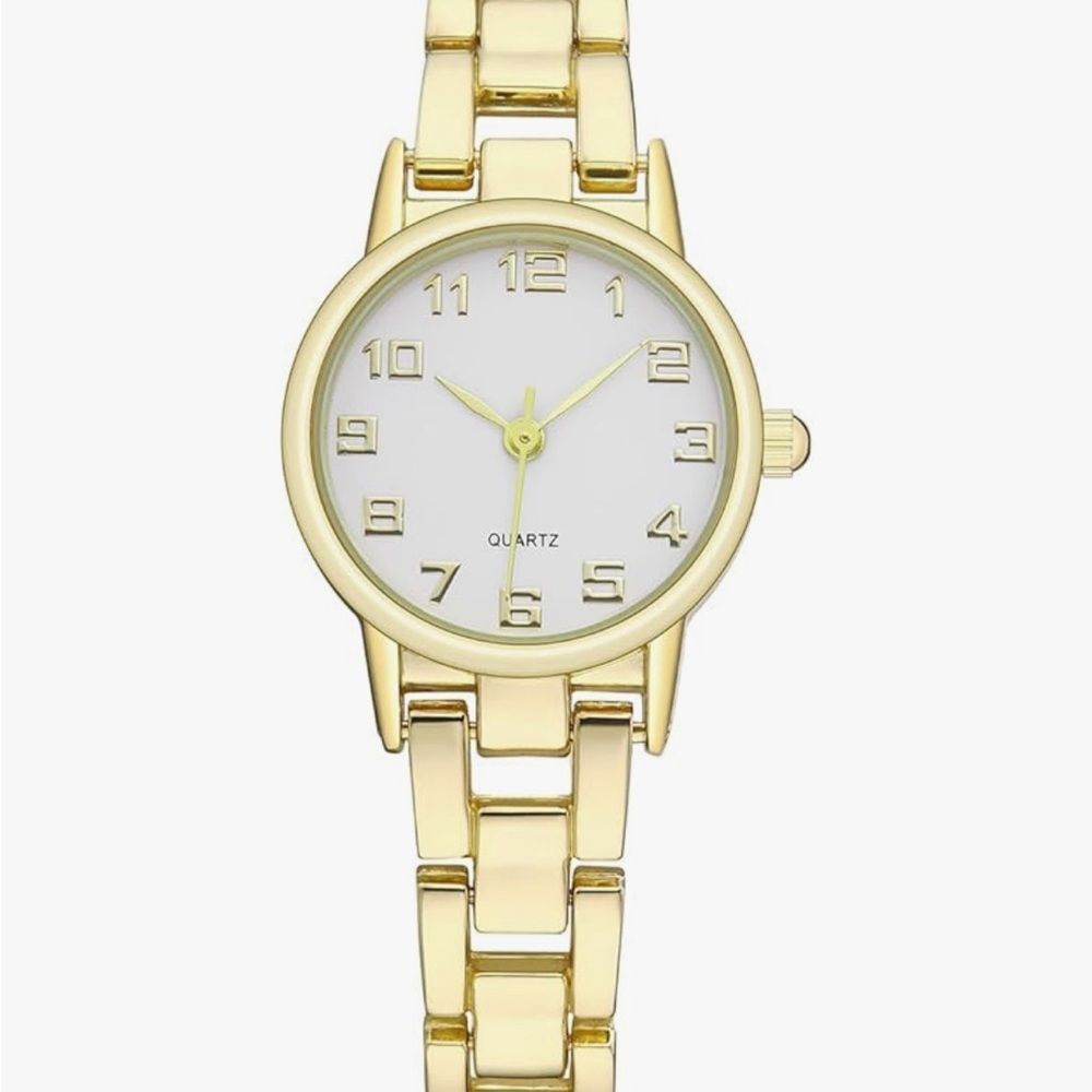 Vintage Gold Bracelet Watch Women’s Small Quartz Analog Waterproof 26mm 90s Vibe